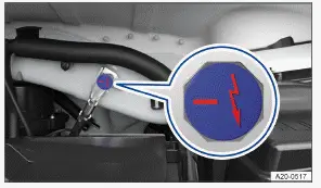 Volkswagen ID.3 Abb. 1 Im Frontraum: Starthilfepunkt Masse.