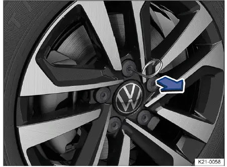 Volkswagen ID.4 Abdeckkappen Radschrauben entfernen Werkzeug