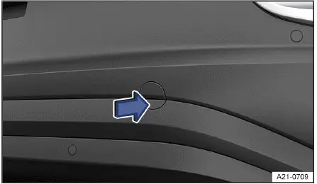 Volkswagen ID.4 hinterer Stoßfänger Abdeckung entfernen Abschleppöse Zugang