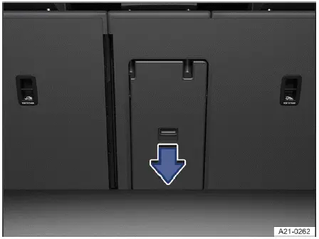 Volkswagen ID.4 Durchladeeinrichtung im Gepäckraum für Transport von Skiern und langen Gegenständen